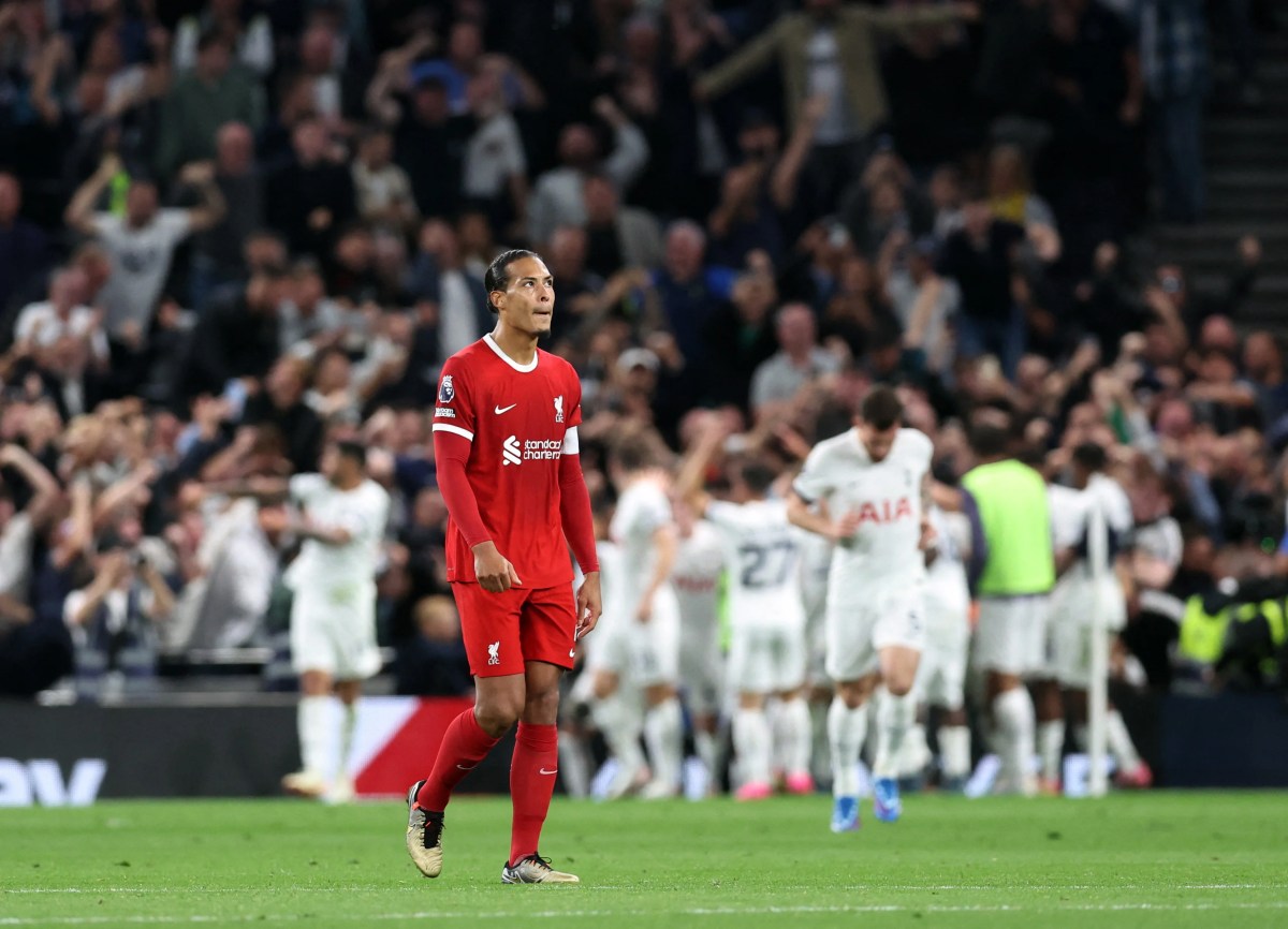 Tottenham beats Liverpool in English cup semis after serious injury